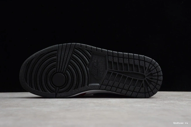 Mid Chicago Jordan 554724-069 Toe Air 1 0816